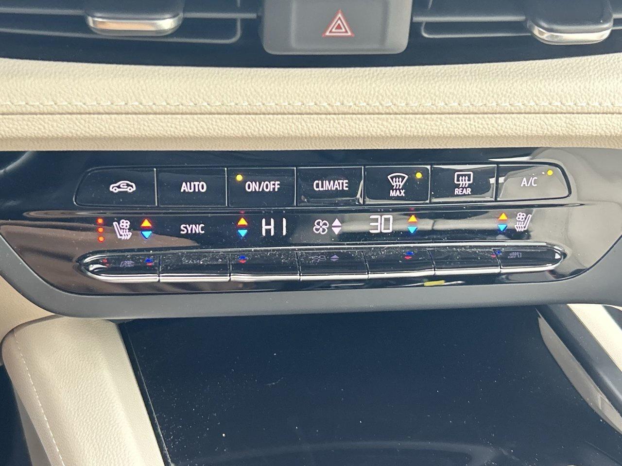 2023 Buick Envision Avenir AWD Under 2000km!! Lane Keeping Assist Coll Photo