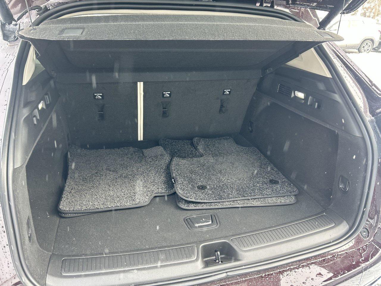 2023 Buick Envision Avenir AWD Under 2000km!! Lane Keeping Assist Coll Photo