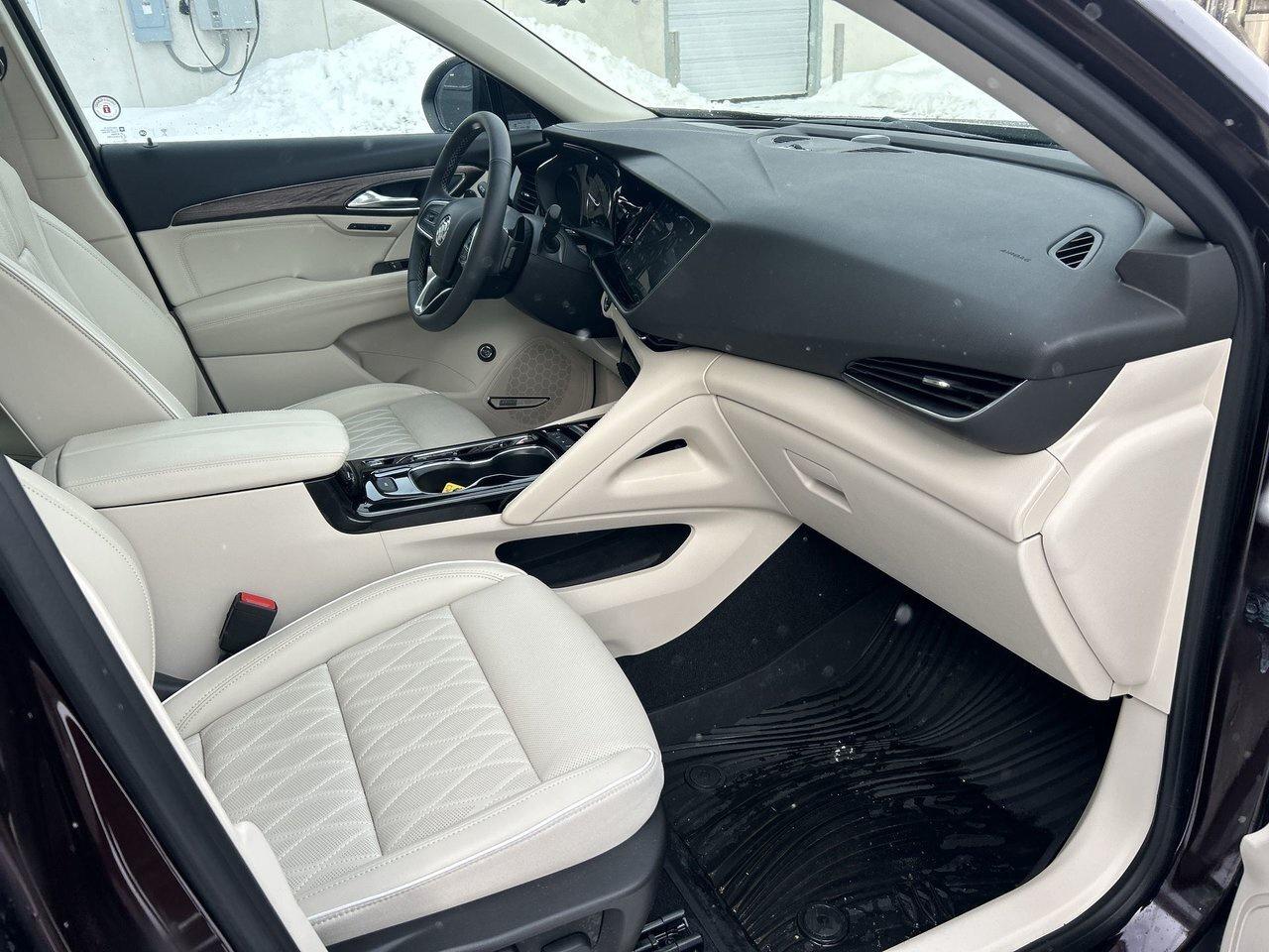 2023 Buick Envision Avenir AWD Under 2000km!! Lane Keeping Assist Coll Photo