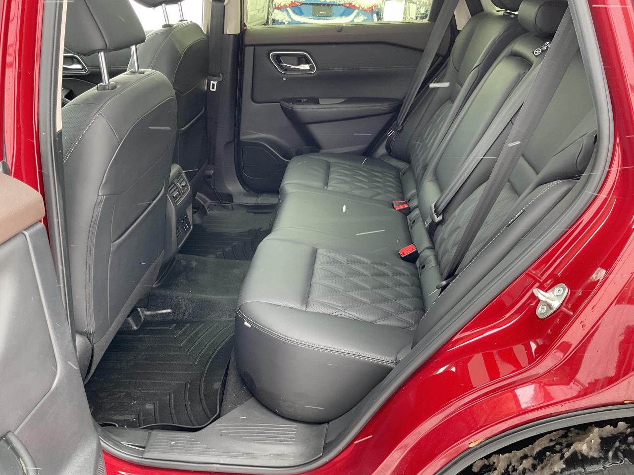 2023 Nissan Rogue Platinum 4dr All-Wheel Drive Sport Utility Photo