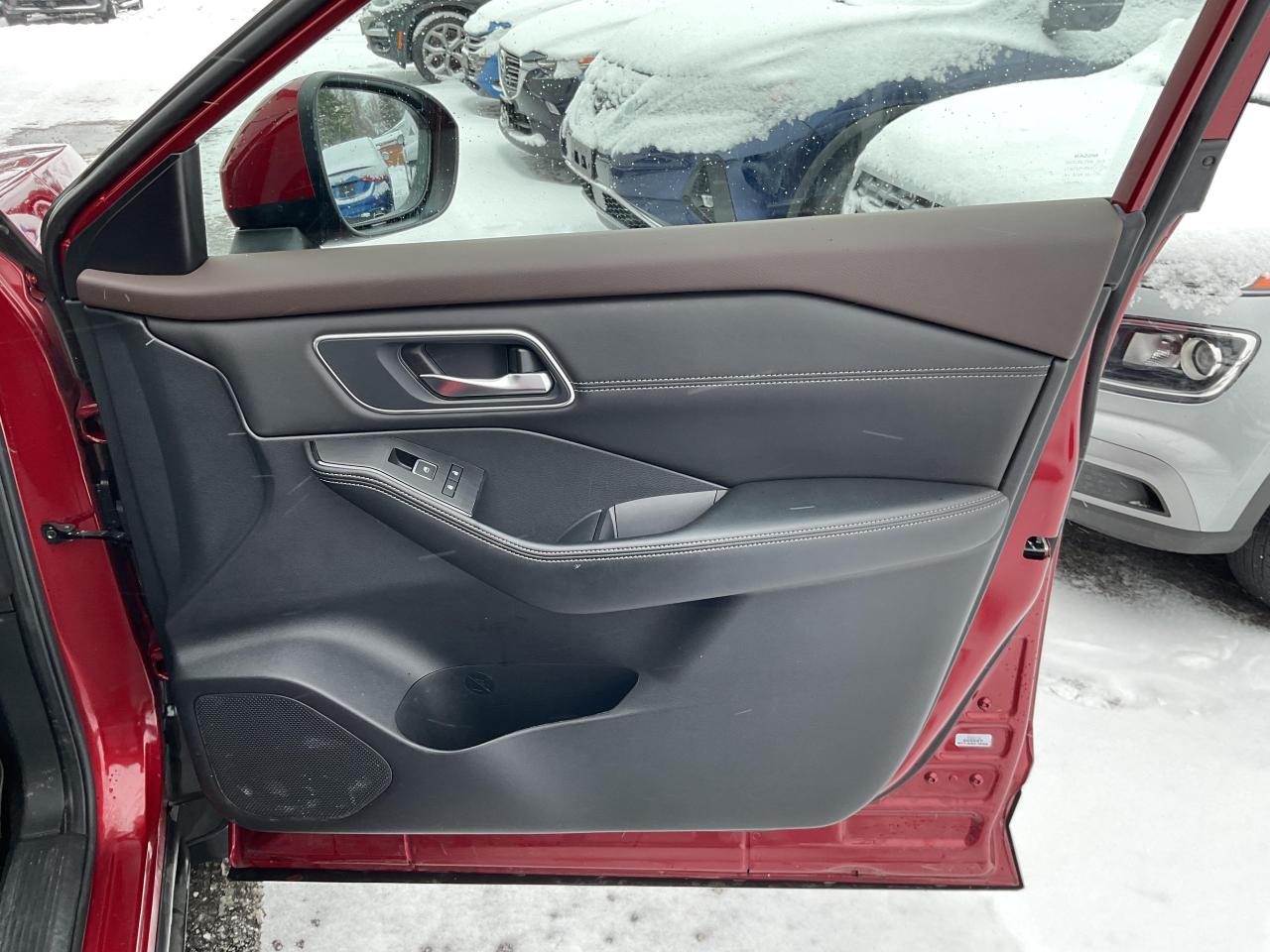 2023 Nissan Rogue Platinum 4dr All-Wheel Drive Sport Utility Photo