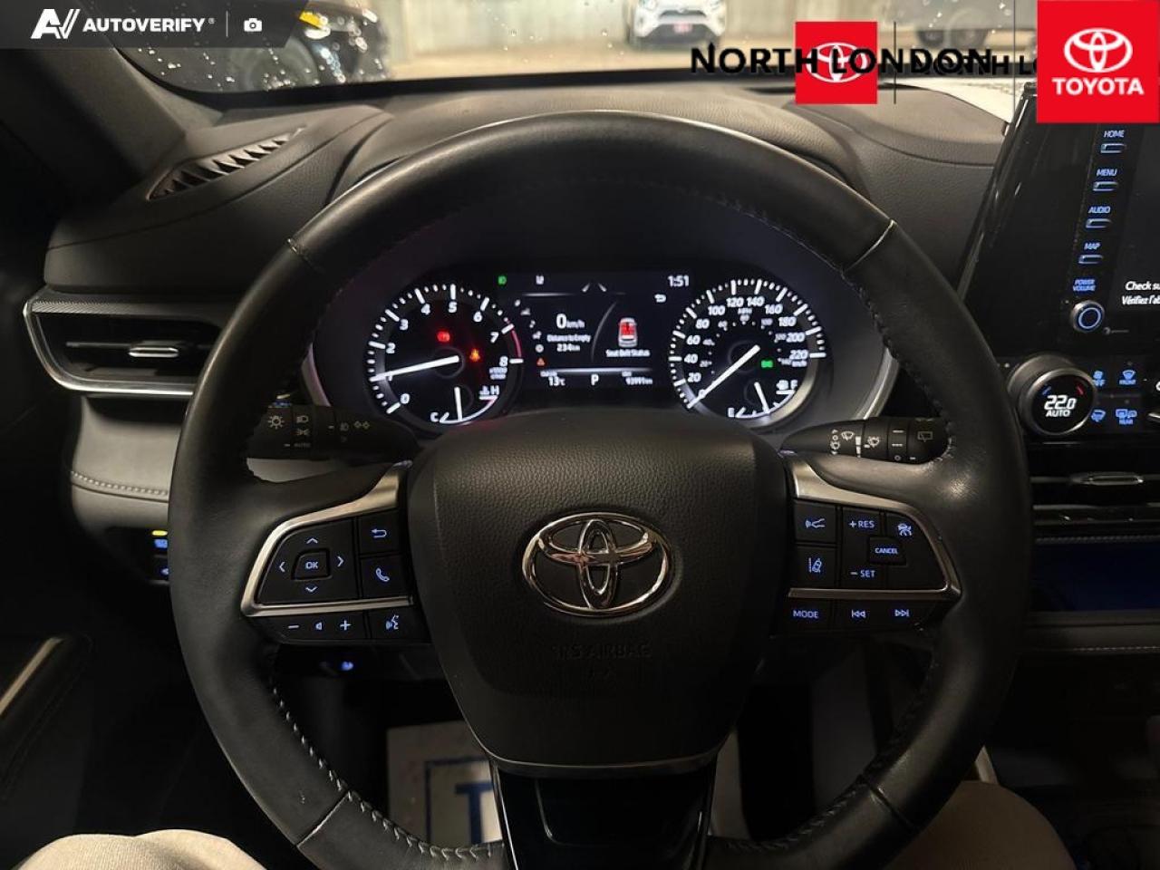 2021 Toyota Highlander XSE 4dr All-Wheel Drive Photo