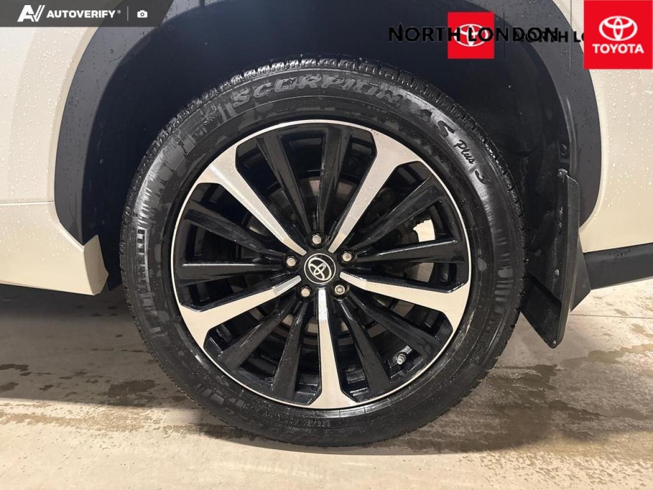 2021 Toyota Highlander XSE 4dr All-Wheel Drive Photo