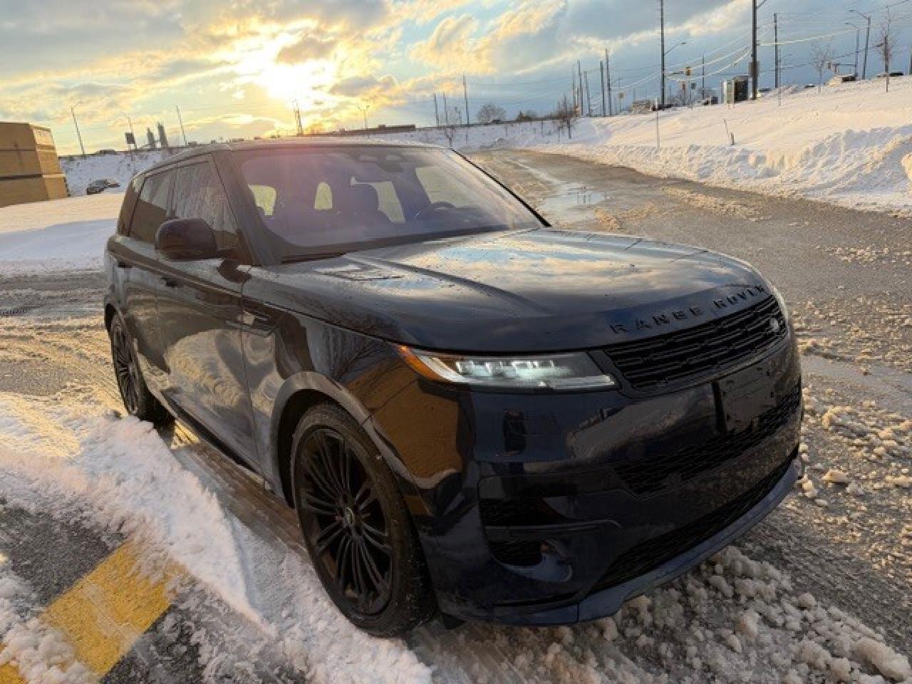 2023 Land Rover Range Rover Sport P400 Dynamic 360 cam Heads up Cooled seat  23" Rim Photo