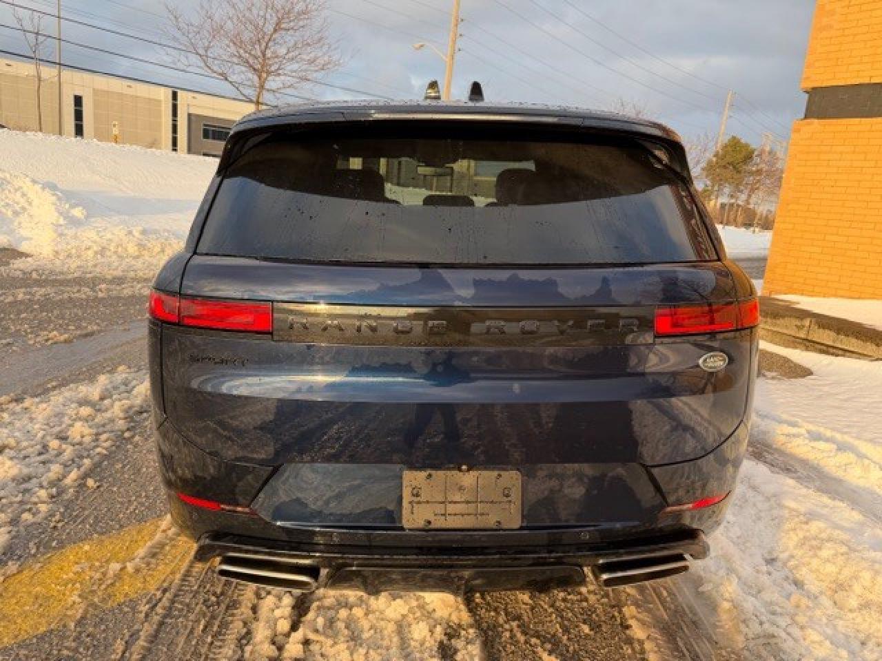 2023 Land Rover Range Rover Sport P400 Dynamic 360 cam Heads up Cooled seat  23" Rim Photo