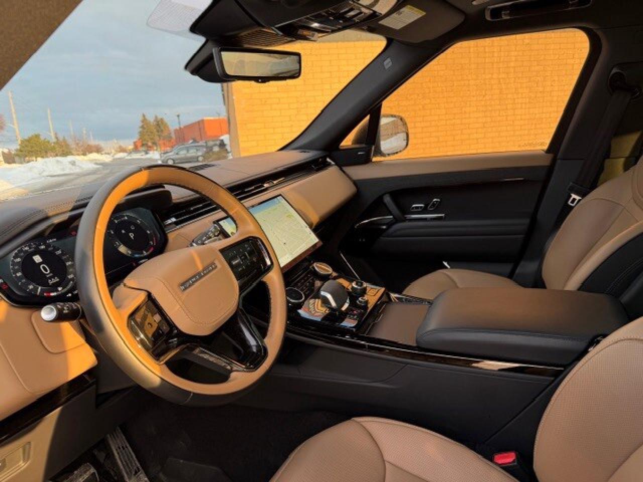 2023 Land Rover Range Rover Sport P400 Dynamic 360 cam Heads up Cooled seat  23" Rim Photo