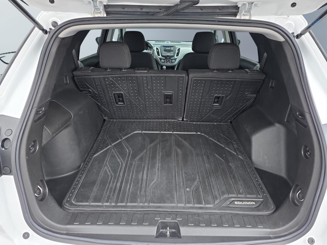 2021 Chevrolet Equinox LT w/1LT * NO ACCIDENTS / 1 OWNER / FULL SERVICE H Photo