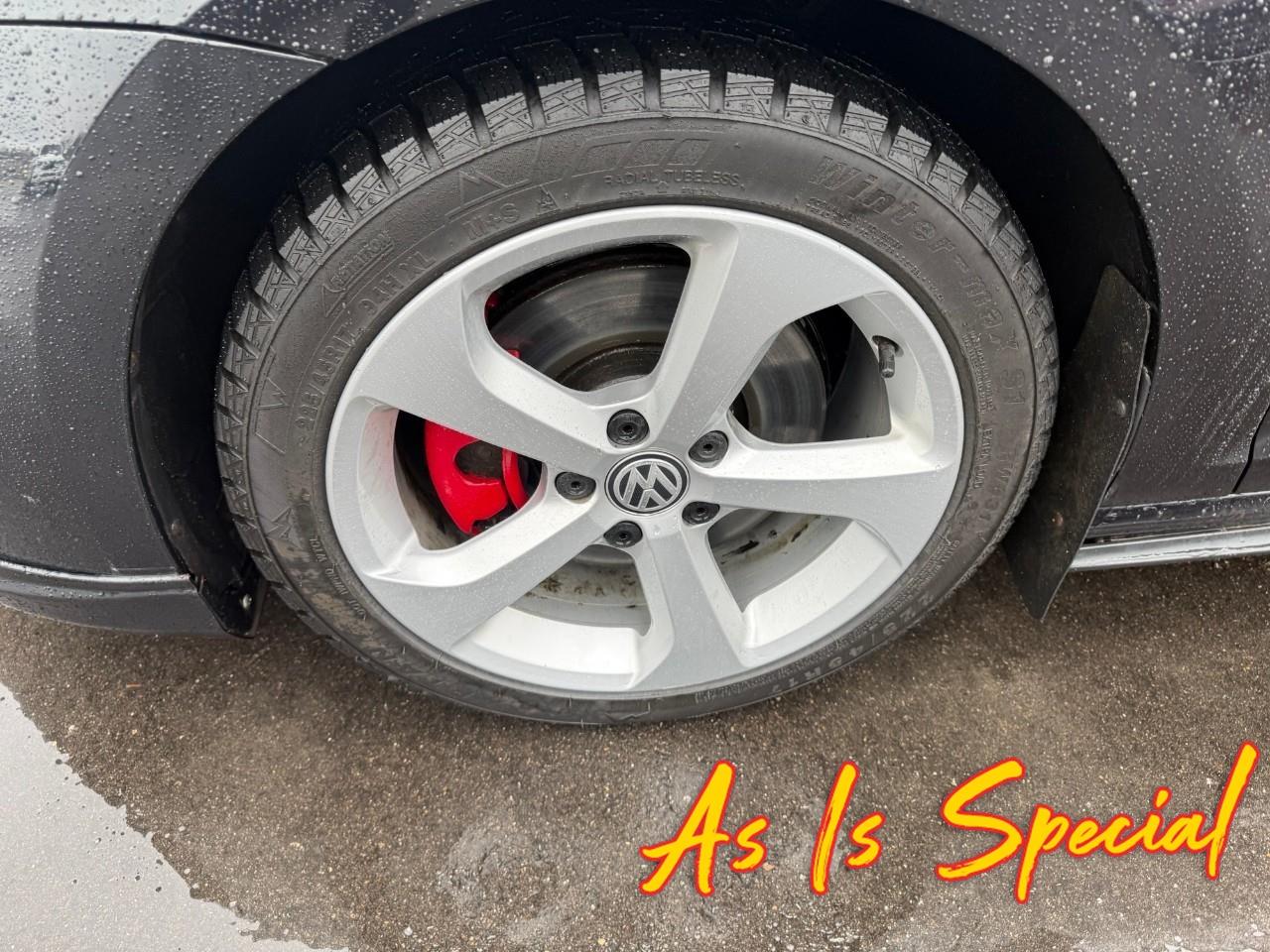 2015 Volkswagen Golf GTI  Photo3