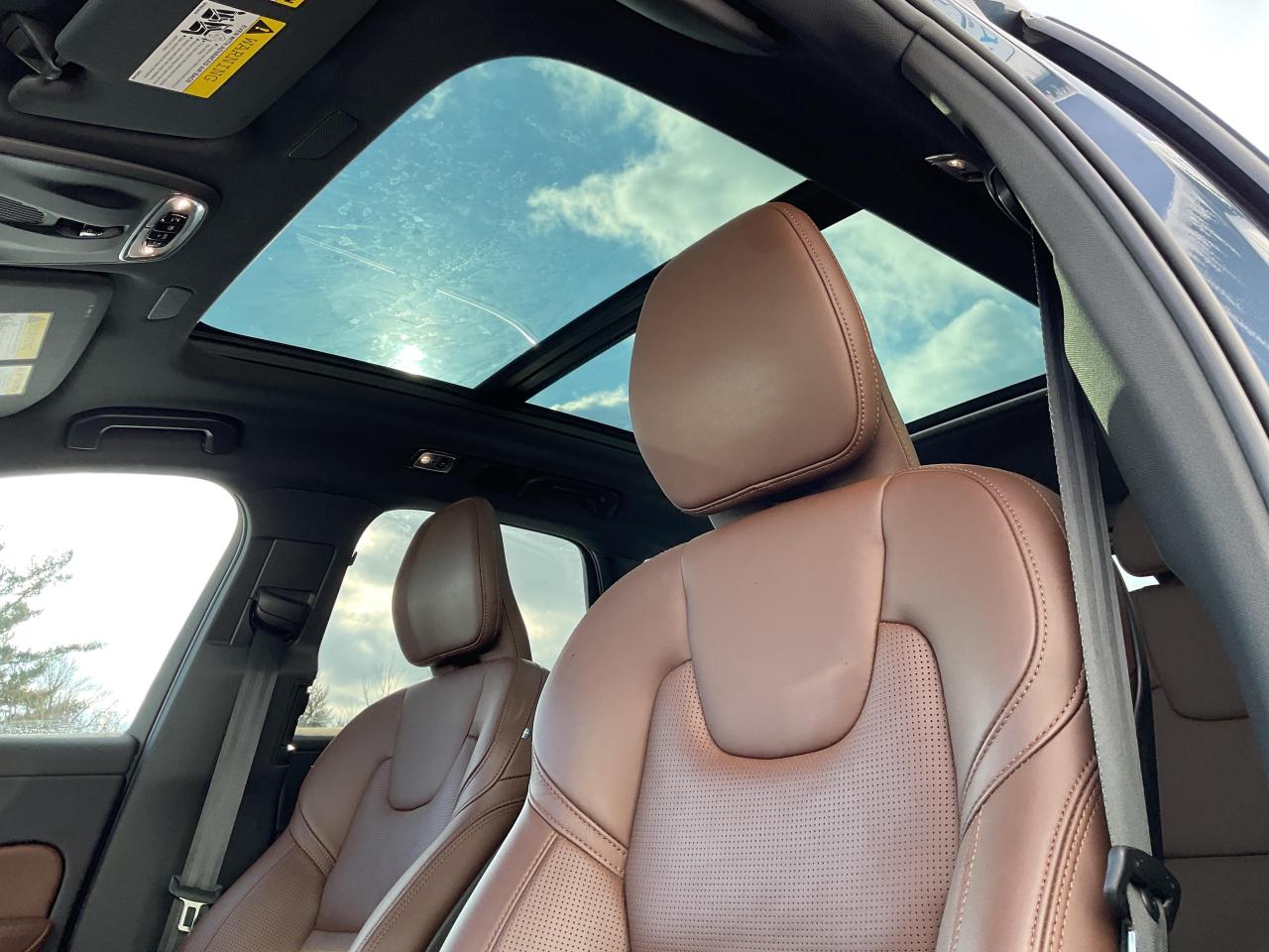 2021 Volvo XC60 T6 Inscription 4dr All-Wheel Drive Photo