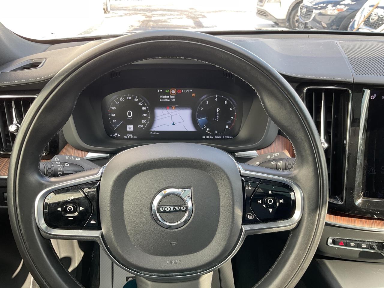 2021 Volvo XC60 T6 Inscription 4dr All-Wheel Drive Photo