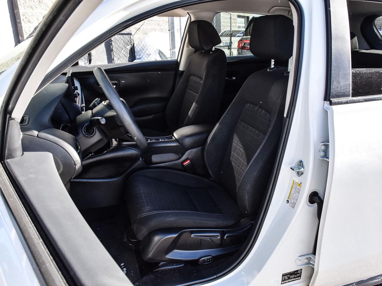 2025 Honda HR-V LX Photo