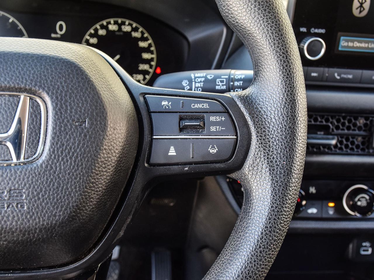 2025 Honda HR-V LX Photo