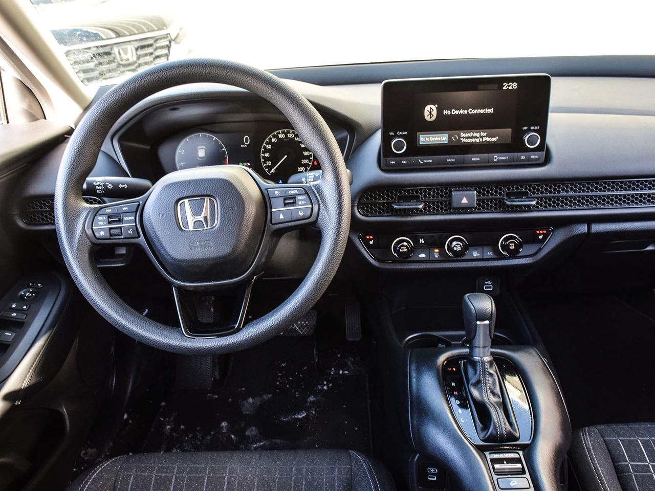 2025 Honda HR-V LX Photo