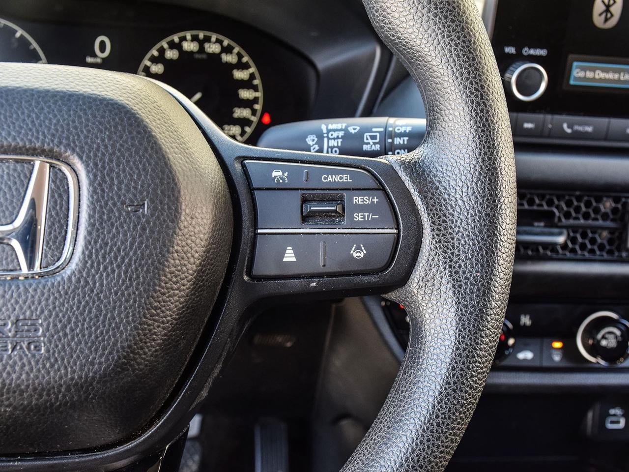 2025 Honda HR-V LX Photo