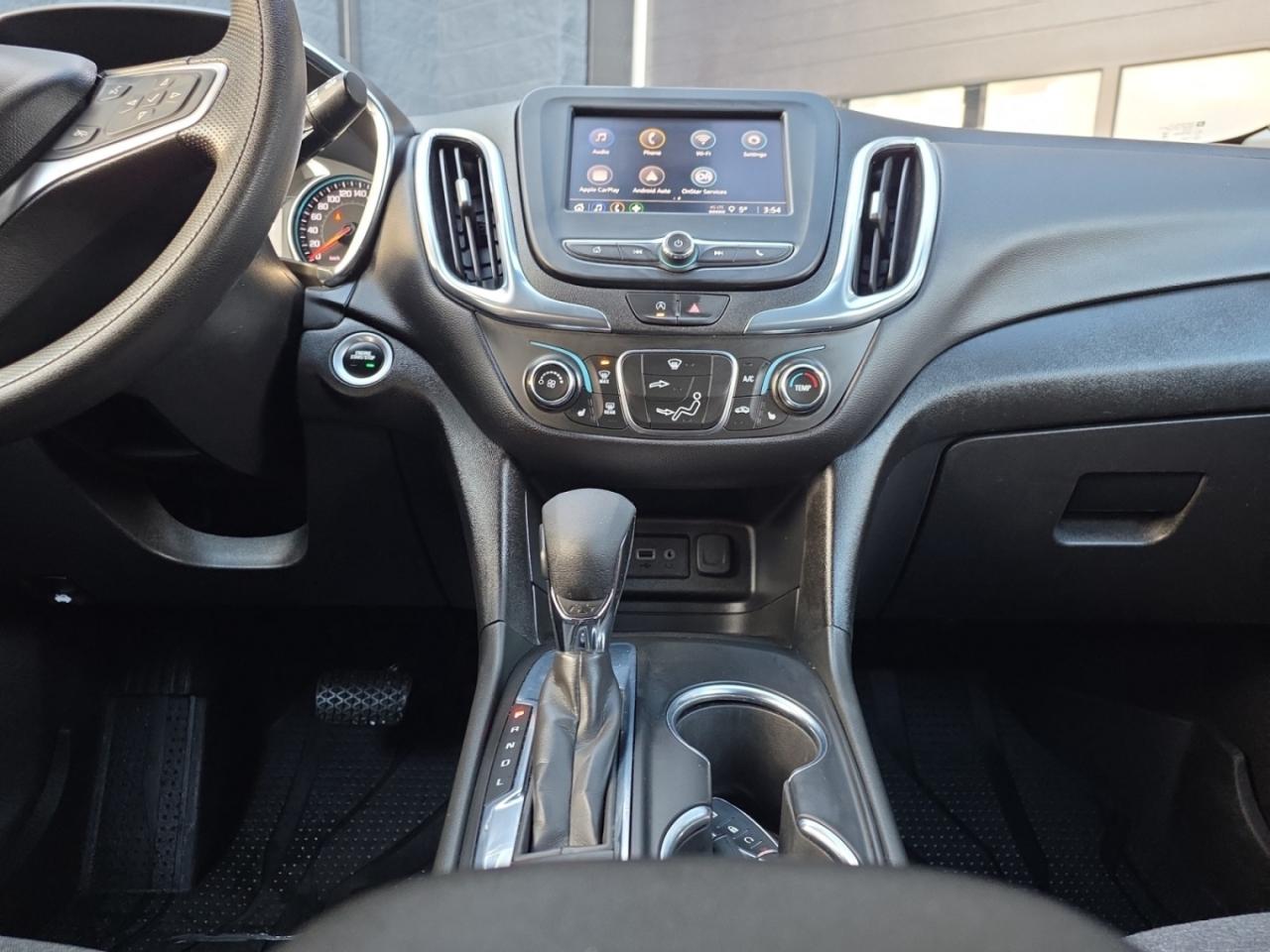 2023 Chevrolet Equinox LT * NO ACCIDENTS / 1 OWNER / FULL SERVICE HISTORY Photo