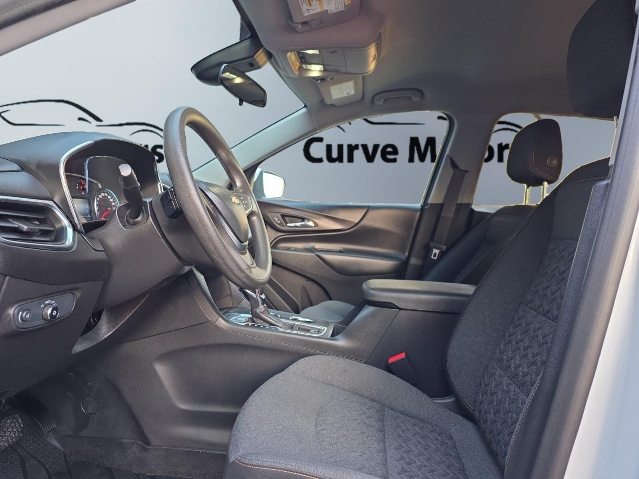 2023 Chevrolet Equinox LT * NO ACCIDENTS / 1 OWNER / FULL SERVICE HISTORY Photo