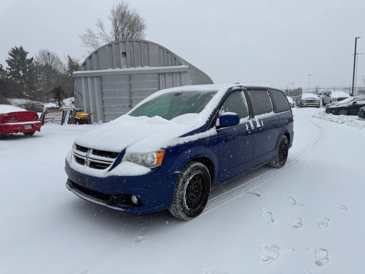 2018 Dodge Grand Caravan Crew Passenger Van Photo0