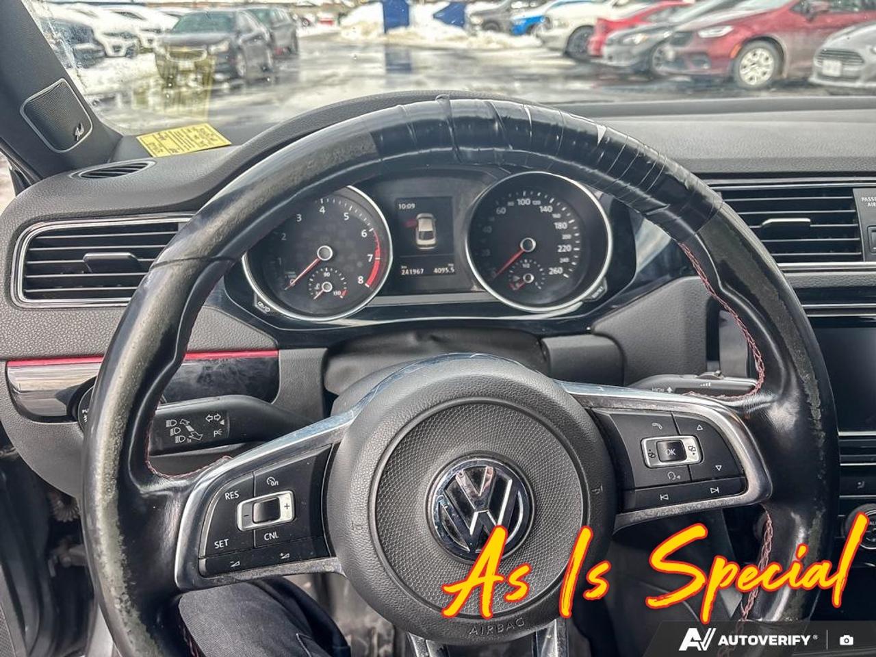 2017 Volkswagen Jetta GLI Autobahn (M6) 4dr Sedan Photo