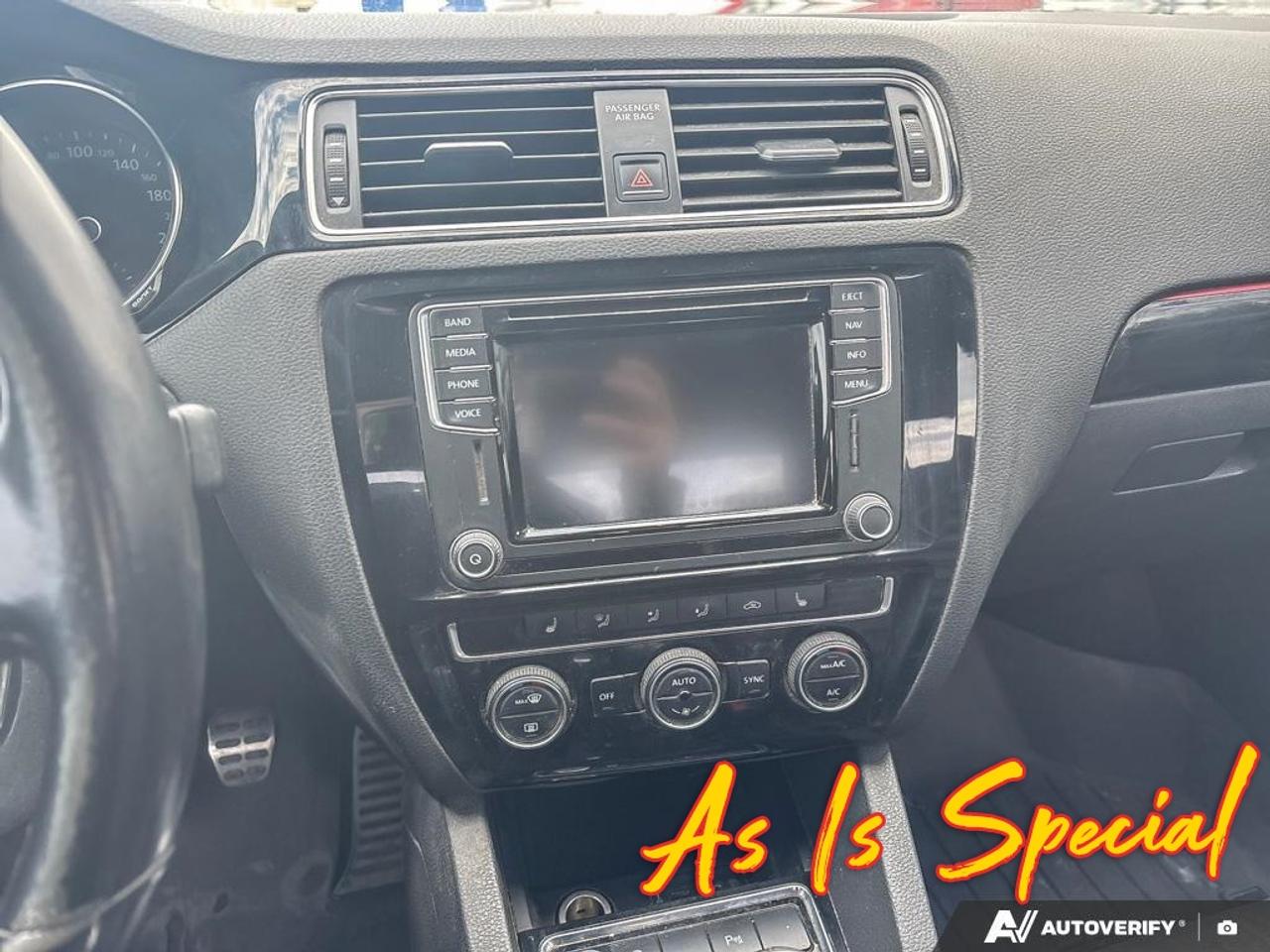 2017 Volkswagen Jetta GLI Autobahn (M6) 4dr Sedan Photo