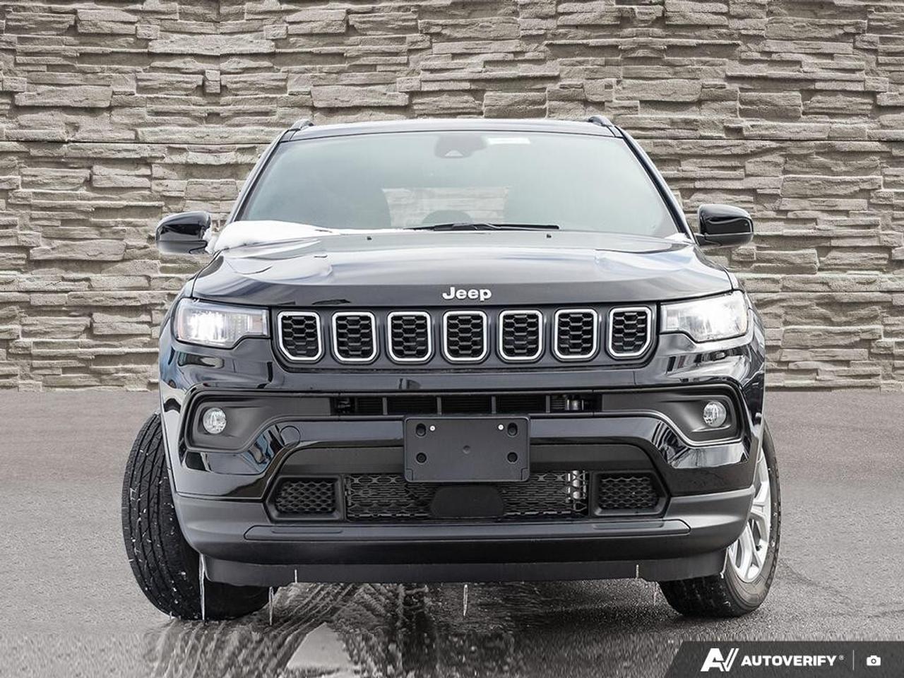 2025 Jeep Compass One Owner No Accidents   Power Liftgate Photo