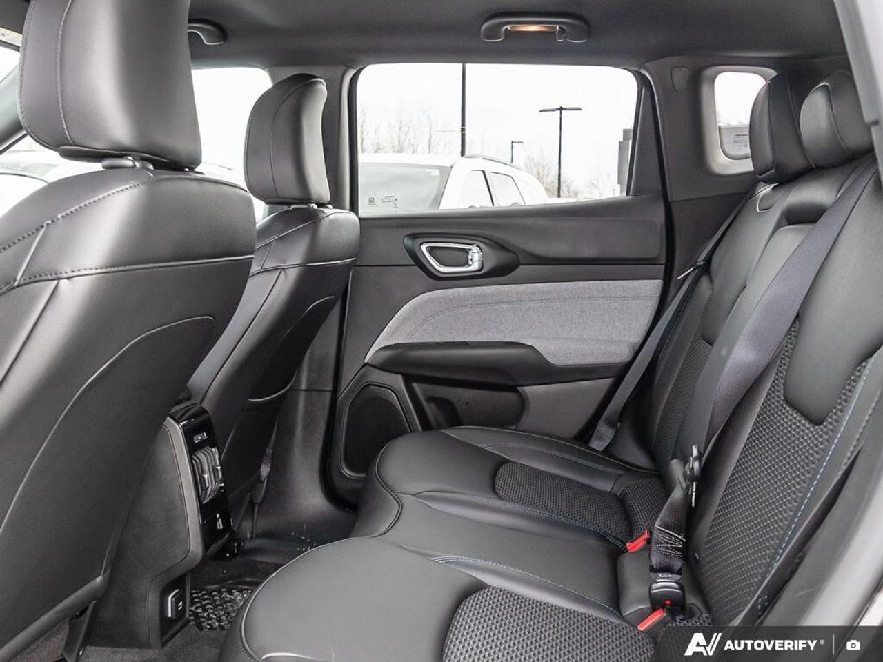 2025 Jeep Compass One Owner No Accidents   Power Liftgate Photo