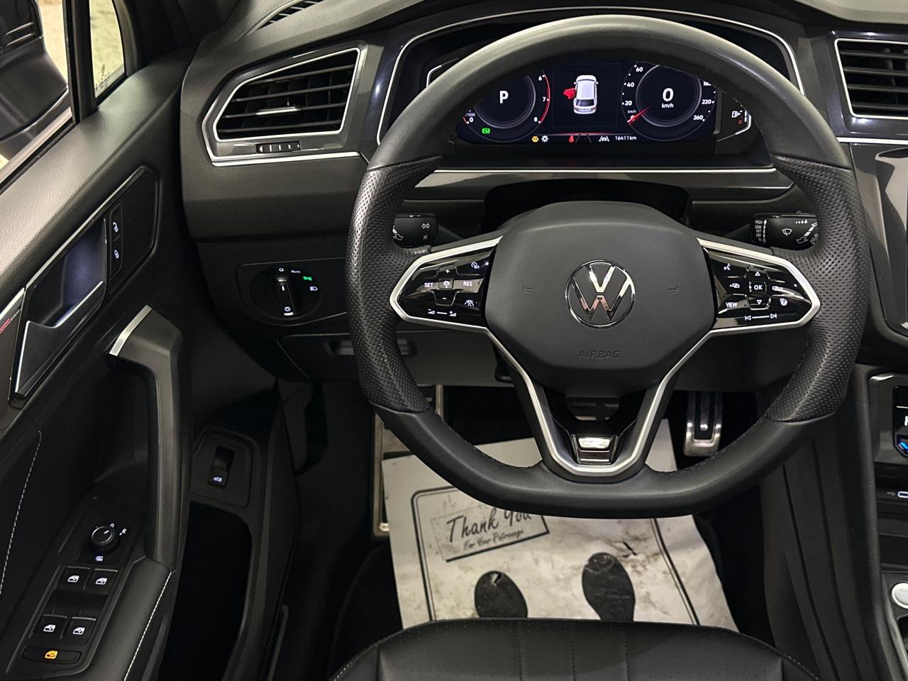 2024 Volkswagen Tiguan Comfortline R-Line Black Edition 4dr All-Wheel Drive 4MOTION Photo