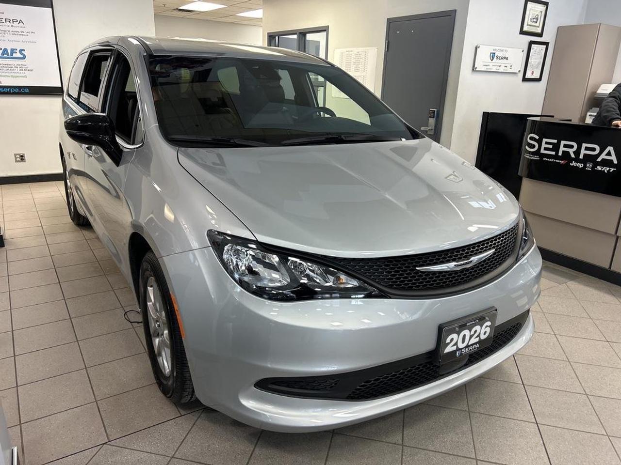 2026 Chrysler Grand Caravan SXT Front-Wheel Drive Passenger Van Photo4