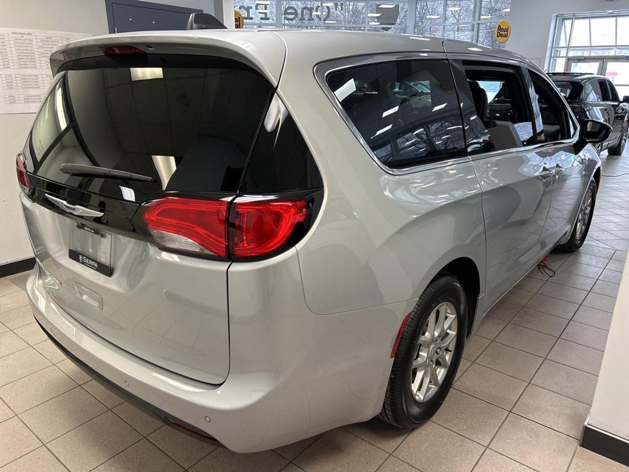 2026 Chrysler Grand Caravan SXT Front-Wheel Drive Passenger Van Photo