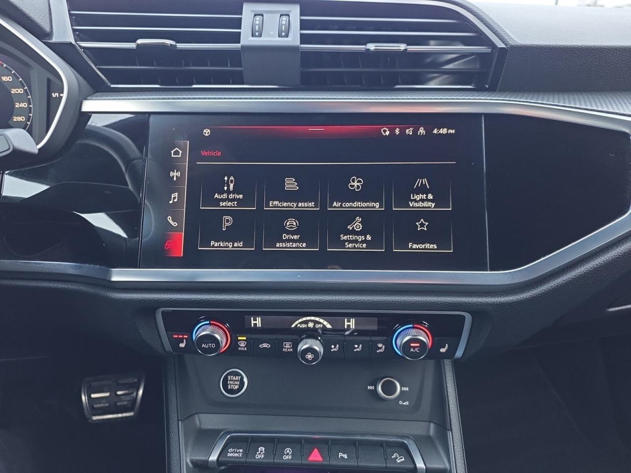2024 Audi Q3 Progressiv S-Line * DIGITAL DASH / CARPLAY / PANOR Photo