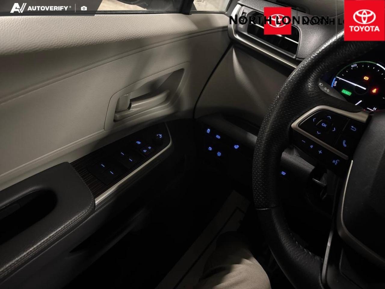 2021 Toyota Sienna  Photo