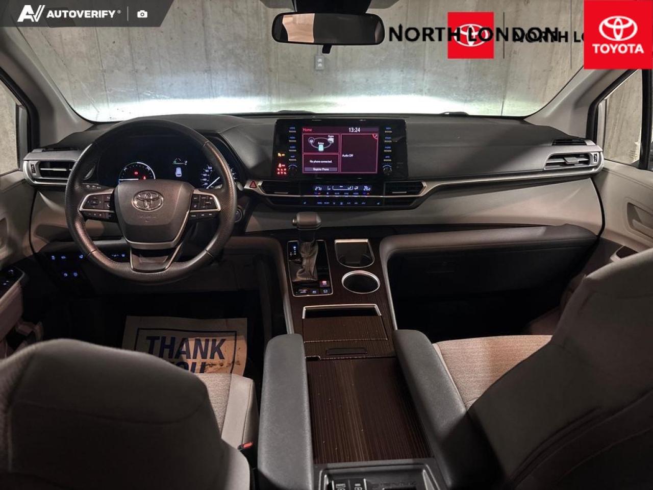 2021 Toyota Sienna  Photo