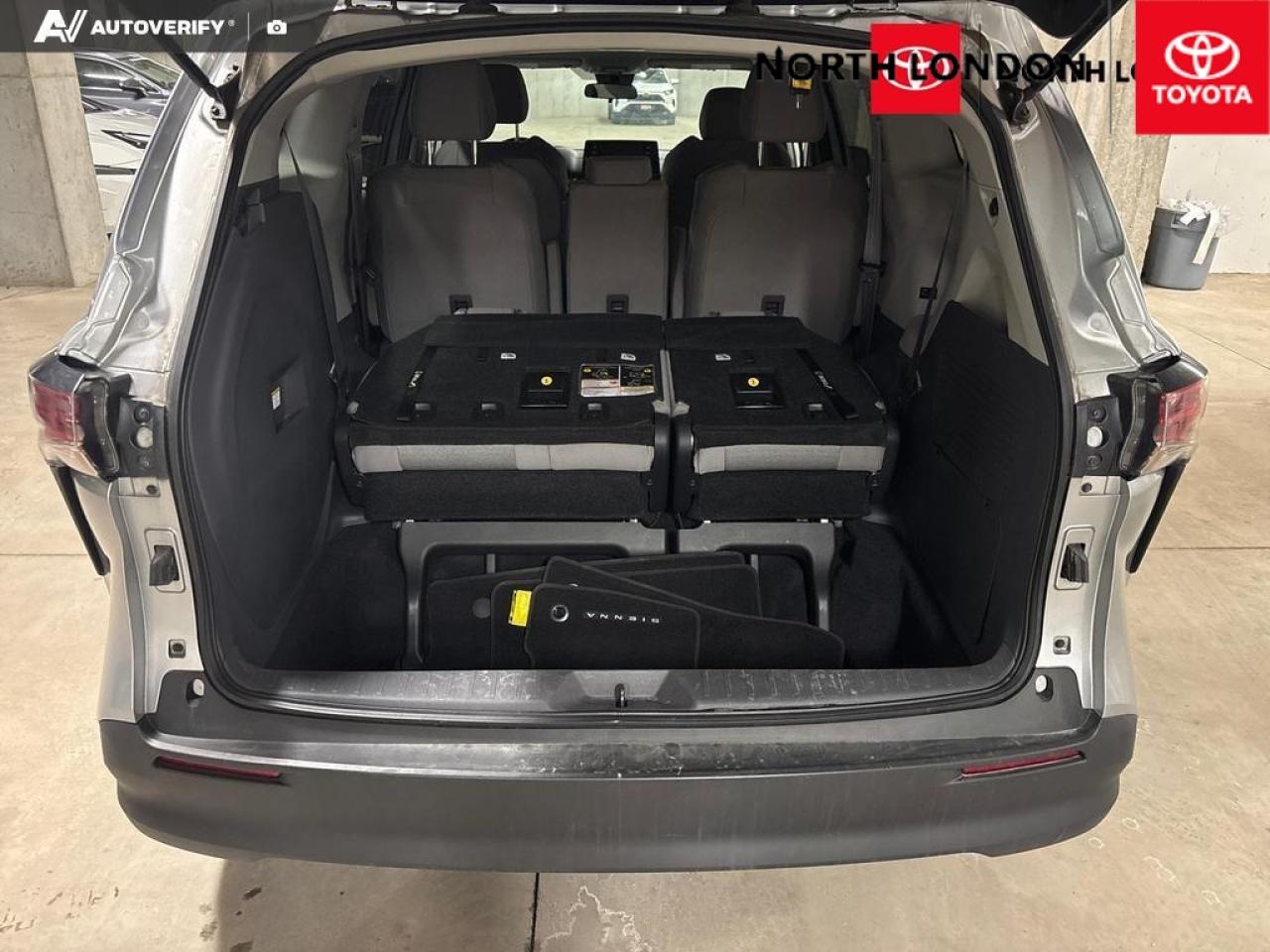 2021 Toyota Sienna  Photo