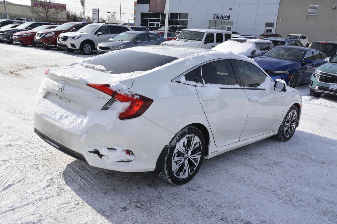 2016 Honda Civic Sedan EX-T Photo