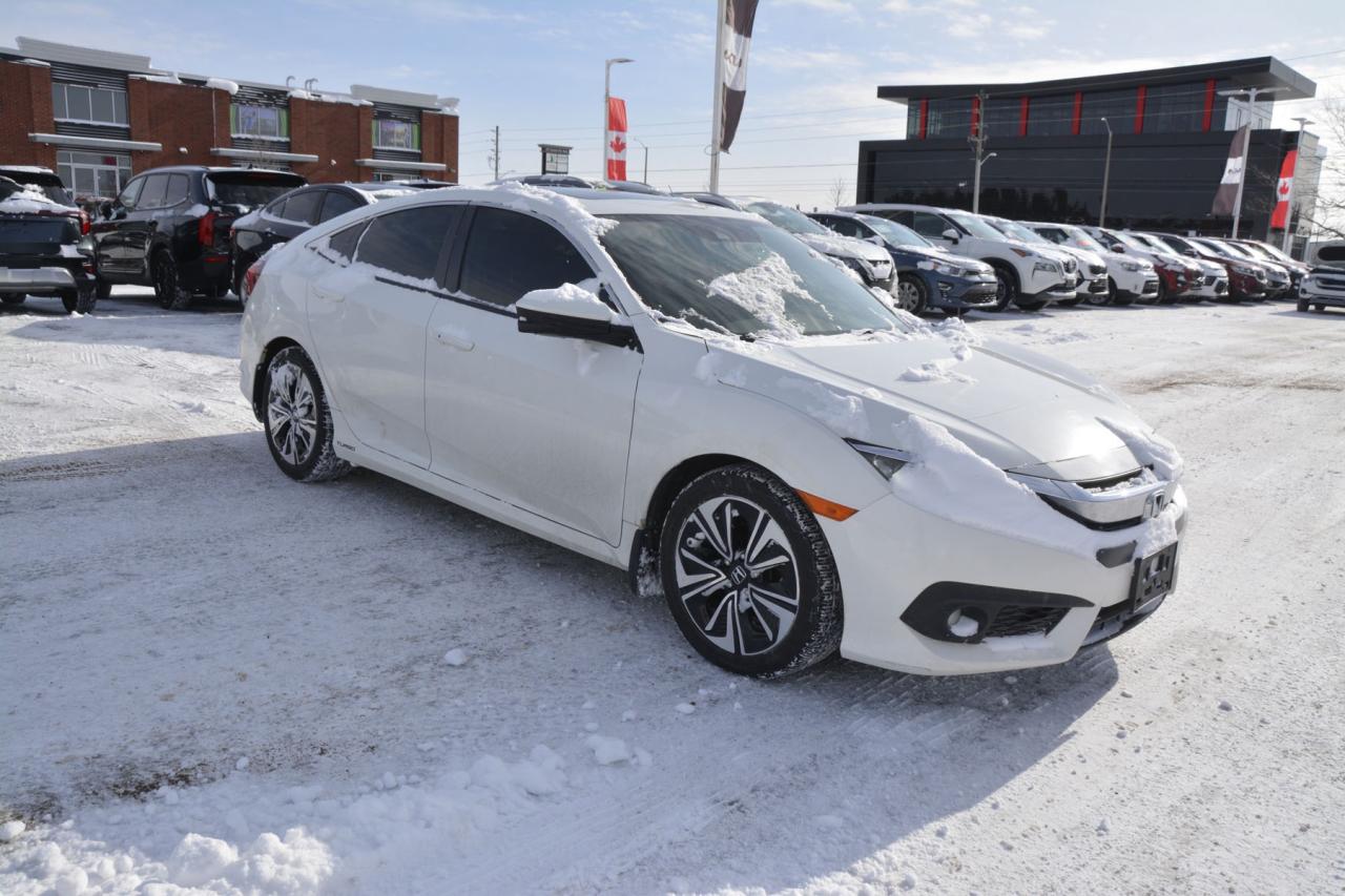 2016 Honda Civic Sedan EX-T Photo