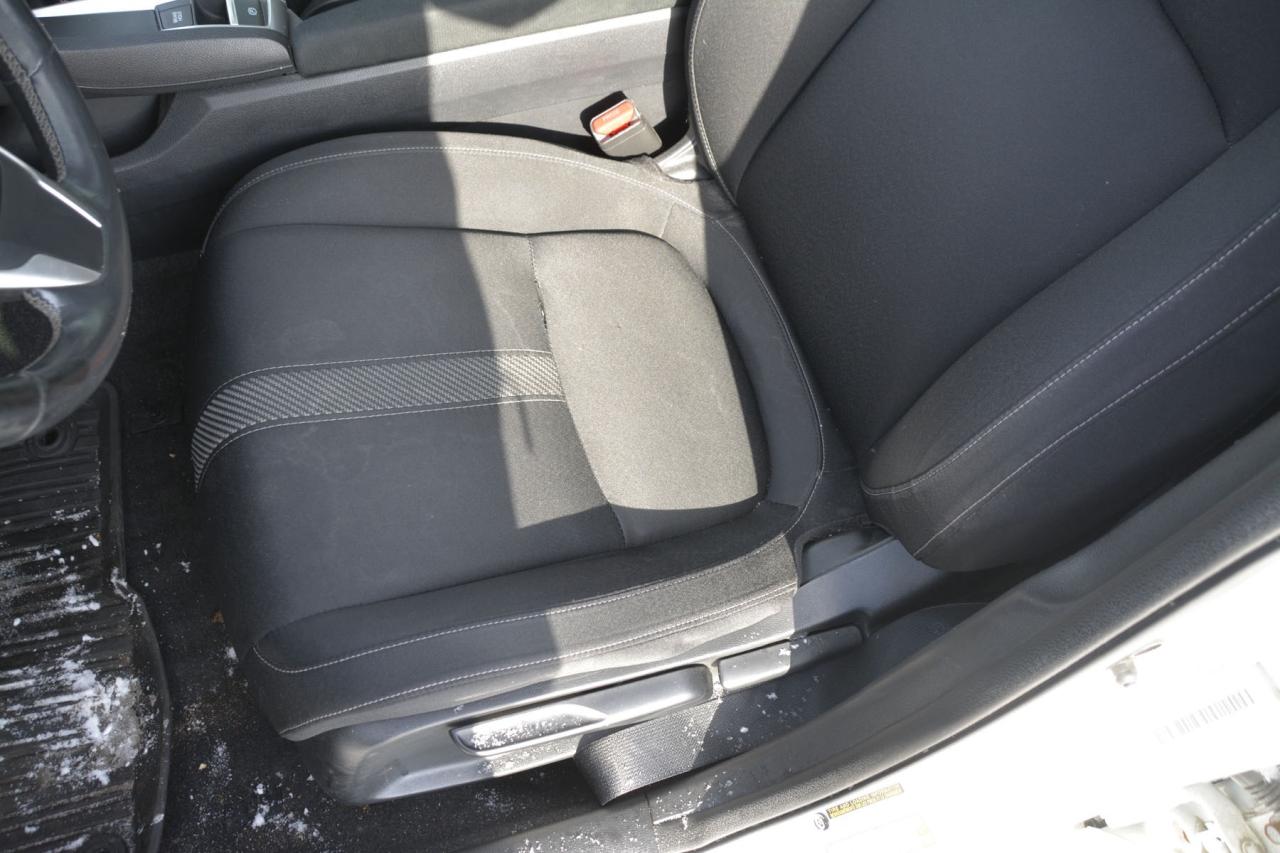 2016 Honda Civic Sedan EX-T Photo