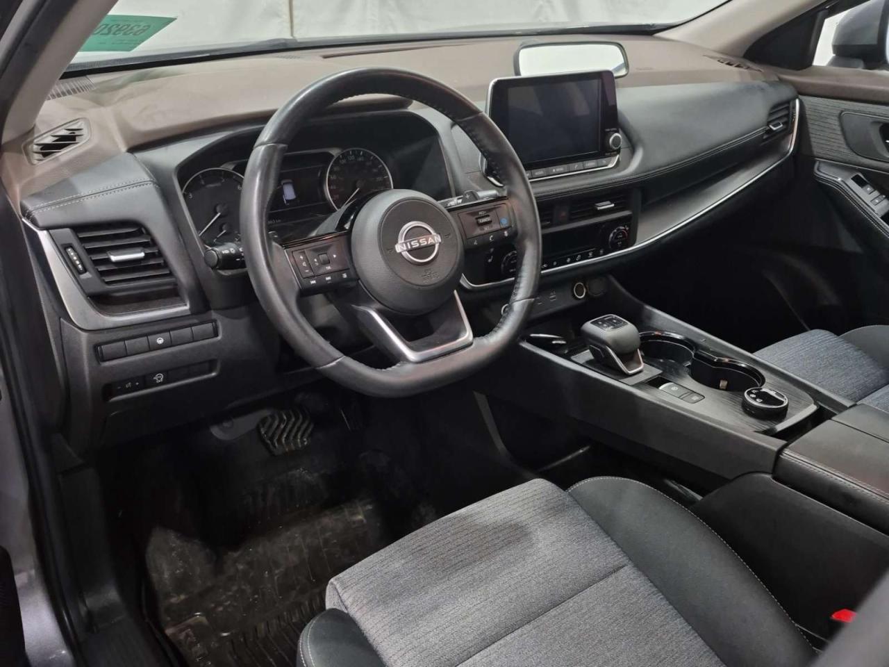 2023 Nissan Rogue SV Moonroof 4dr All-Wheel Drive Sport Utility Photo