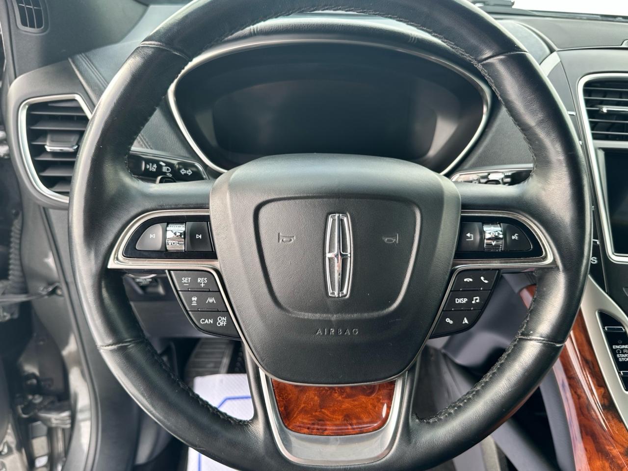 2019 Lincoln Nautilus Reserve AWD ~ 360 CAM ~ SELF PARK ~ PANO ROOF Photo