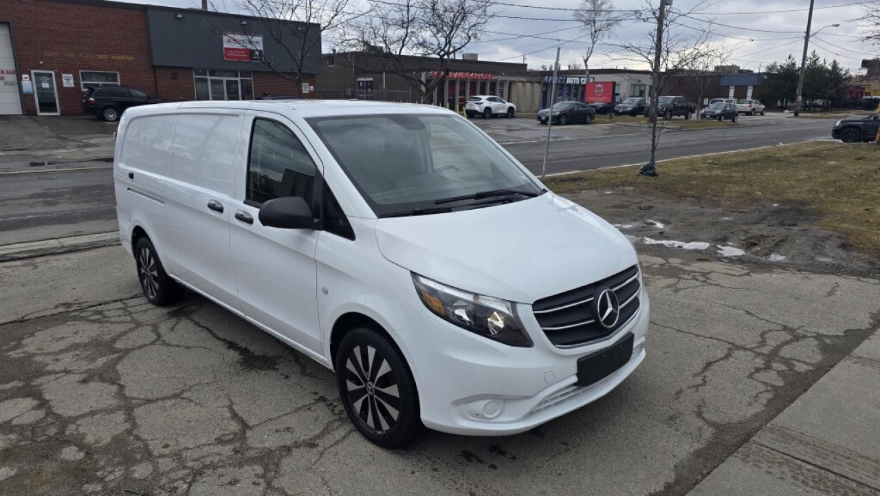 2023 Mercedes-Benz Metris Passenger Van 135WB - Deluxe Package - All Options Photo