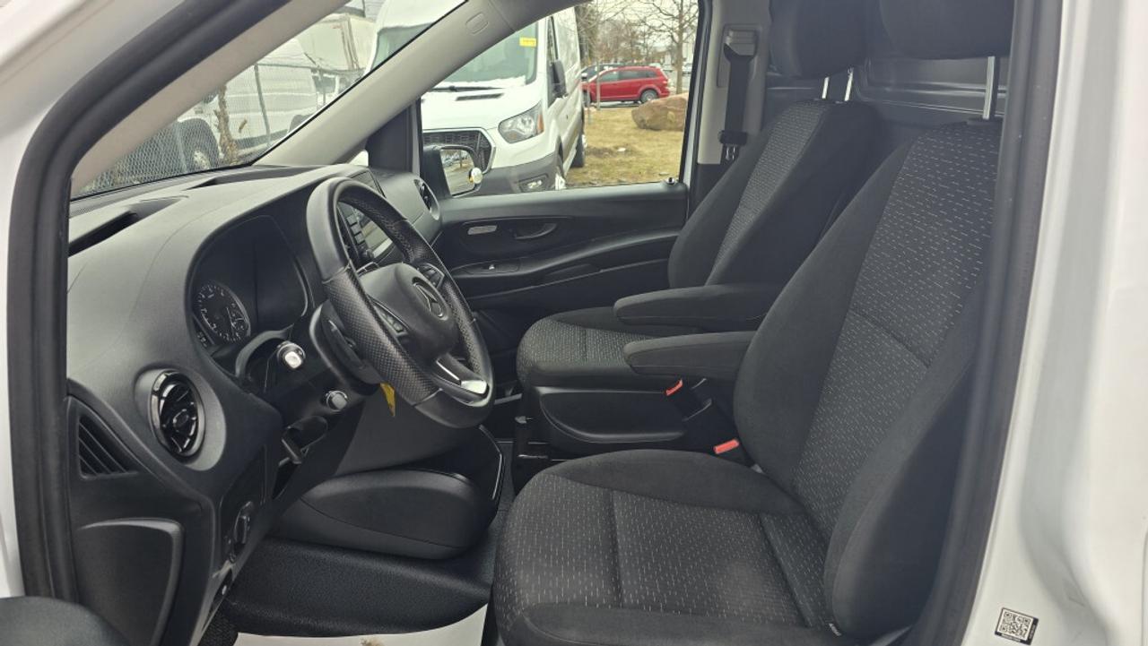2023 Mercedes-Benz Metris Passenger Van 135WB - Deluxe Package - All Options Photo