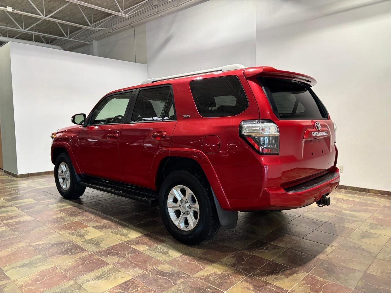 2018 Toyota 4Runner SR5 Photo