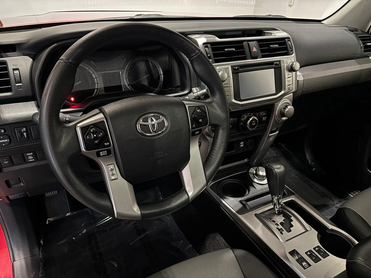 2018 Toyota 4Runner SR5 Photo