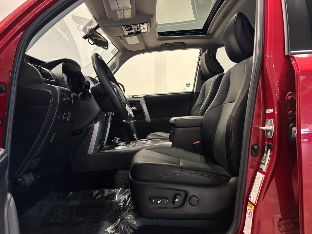 2018 Toyota 4Runner SR5 Photo