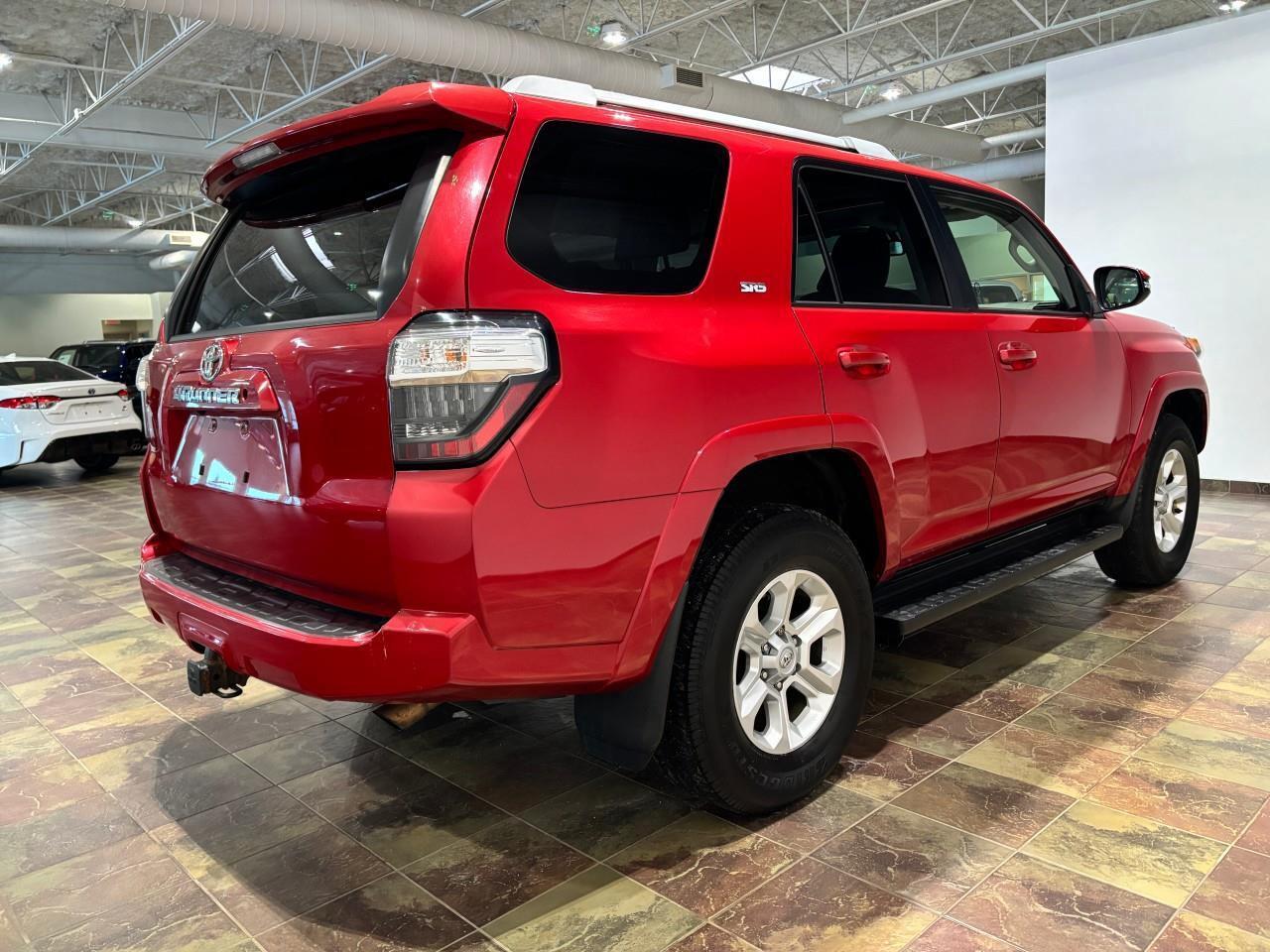 2018 Toyota 4Runner SR5 Photo