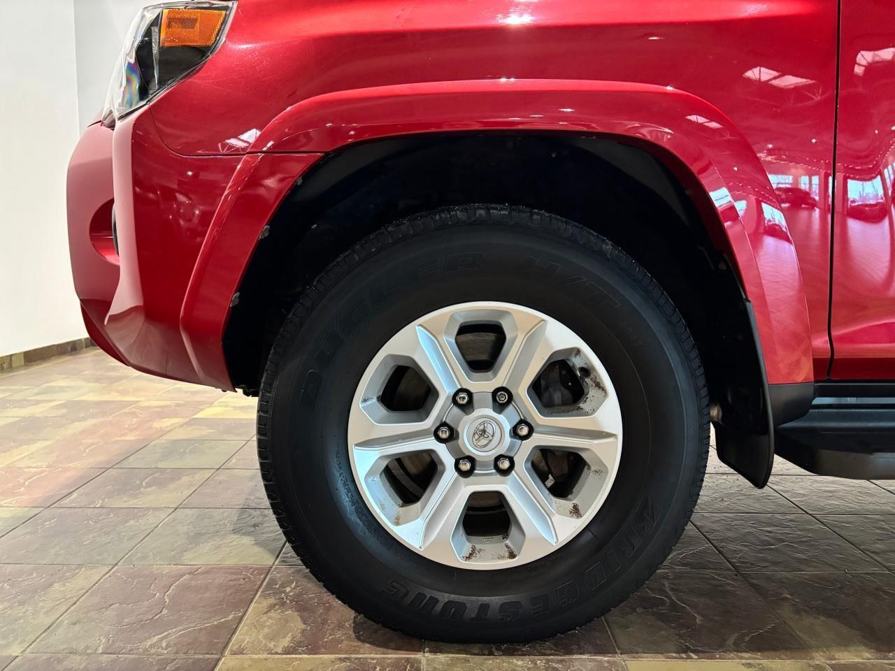 2018 Toyota 4Runner SR5 Photo