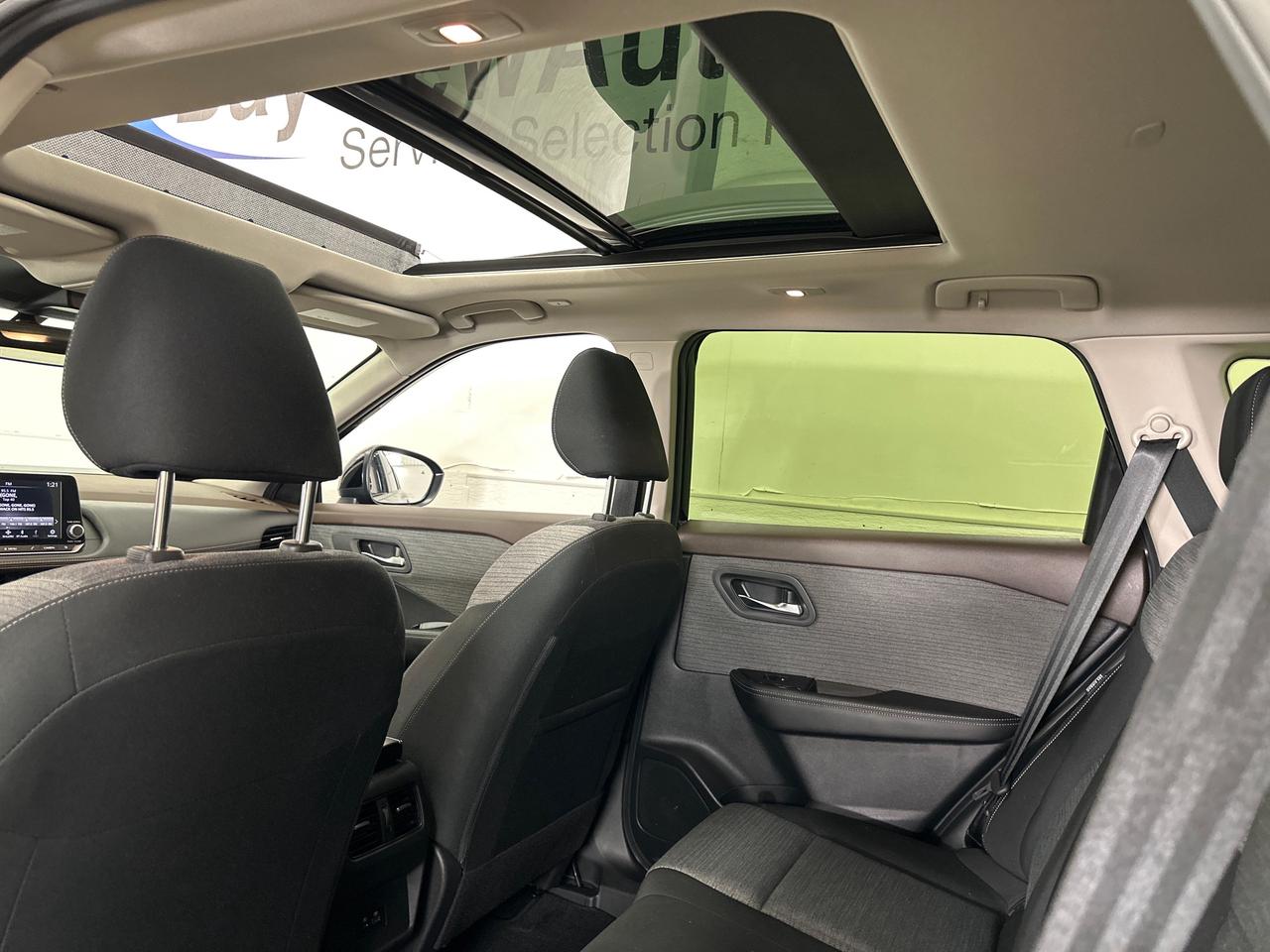 2023 Nissan Rogue SV Moonroof 4dr All-Wheel Drive Sport Utility Photo