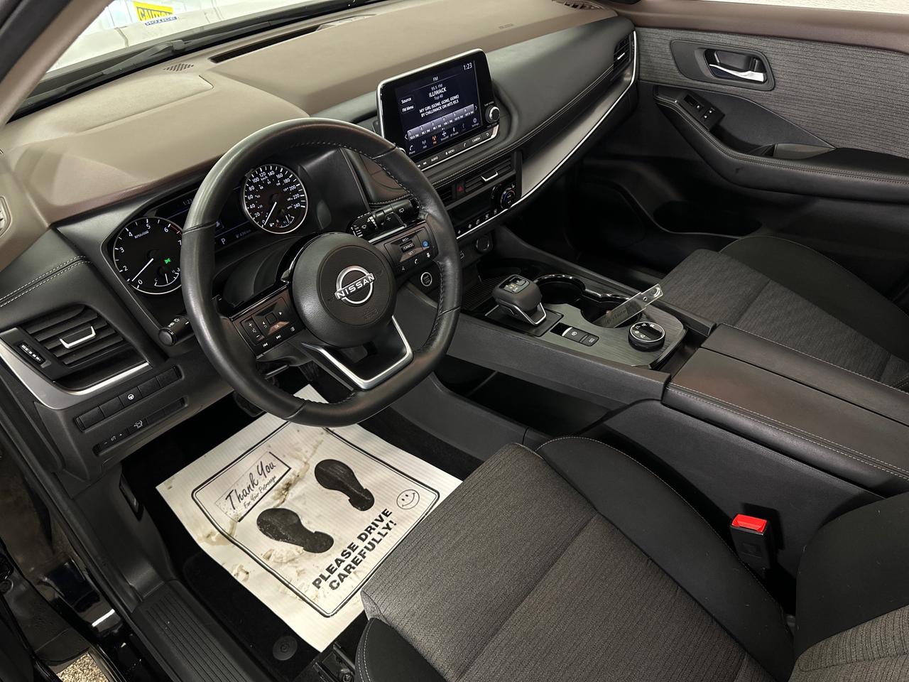 2023 Nissan Rogue SV Moonroof 4dr All-Wheel Drive Sport Utility Photo