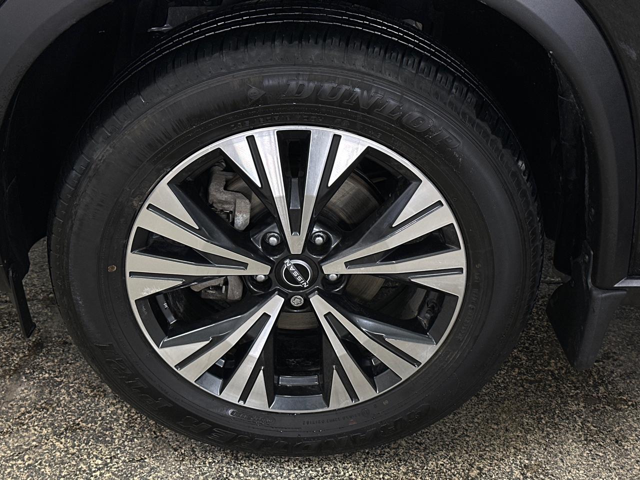 2023 Nissan Rogue SV Moonroof 4dr All-Wheel Drive Sport Utility Photo