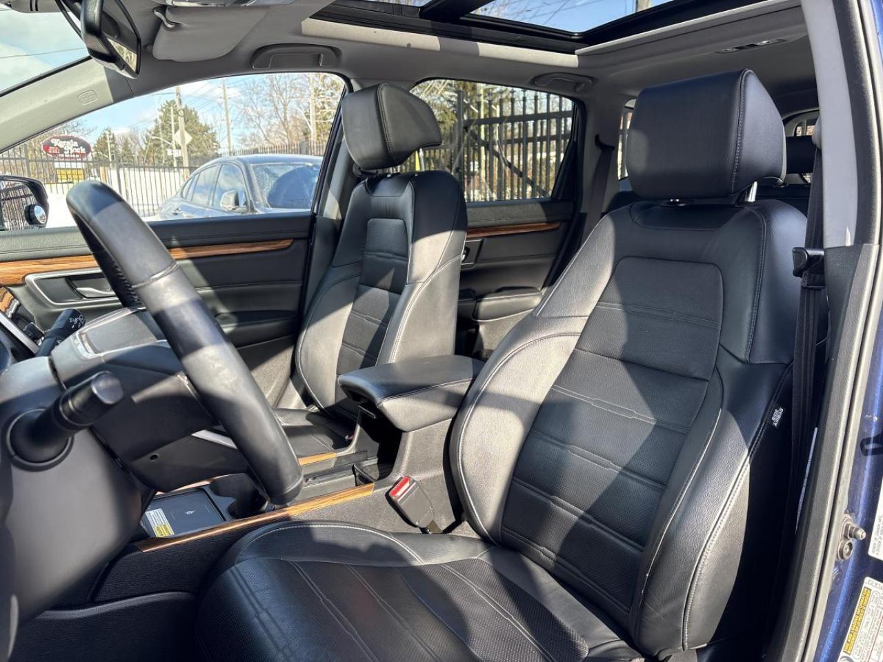 2020 Honda CR-V Touring Photo