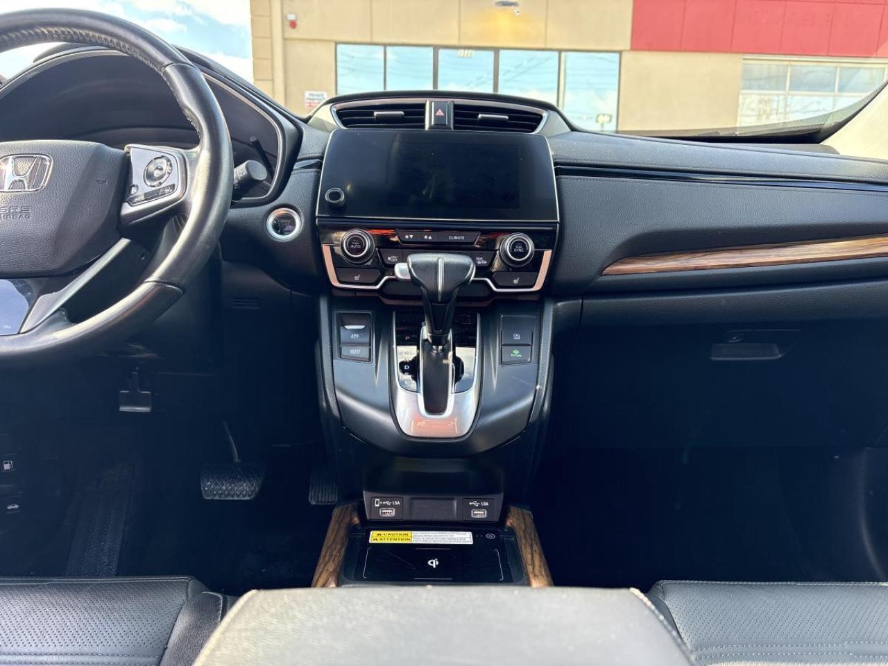 2020 Honda CR-V Touring Photo