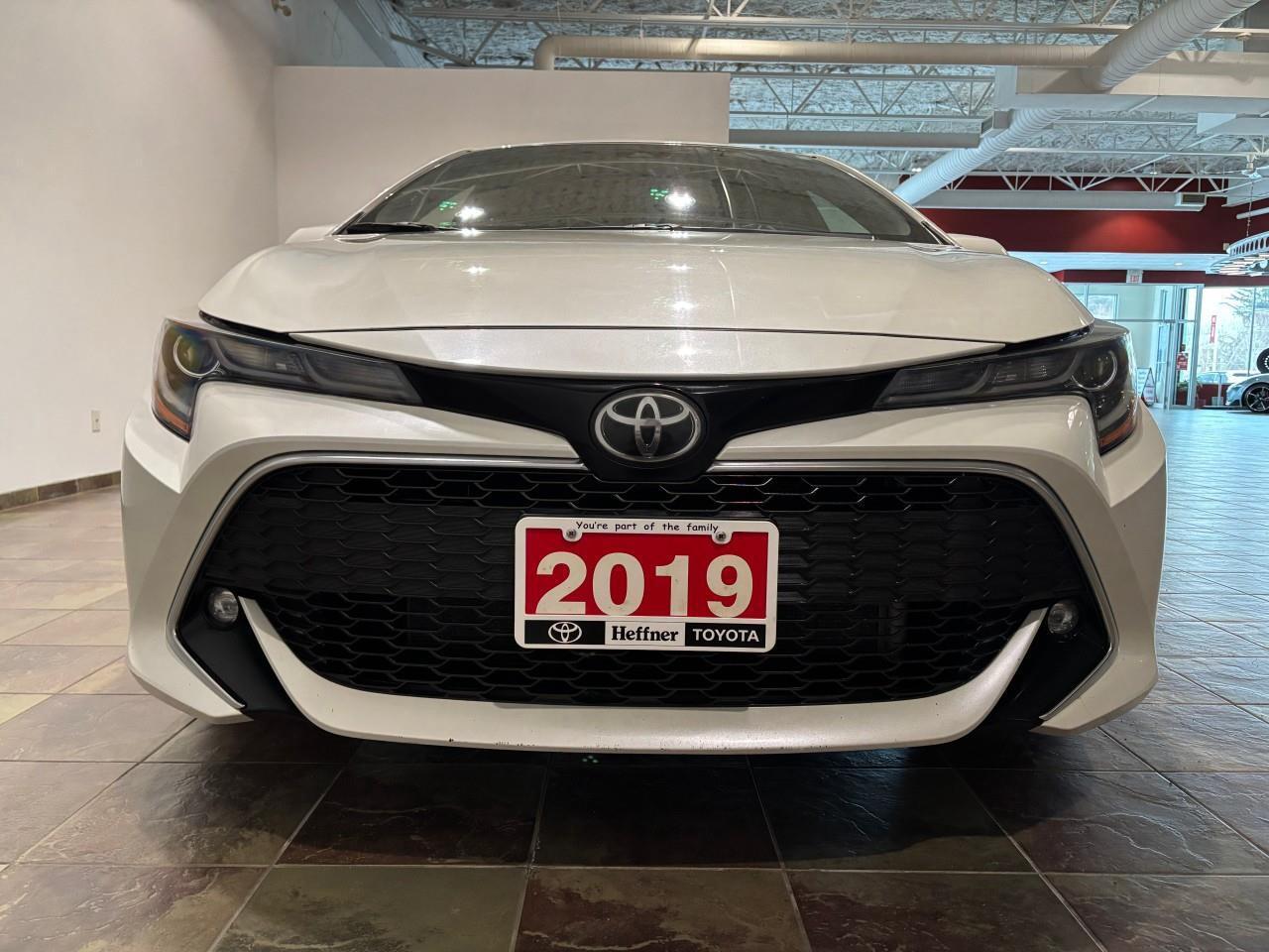 2019 Toyota Corolla Hatchback  Photo3